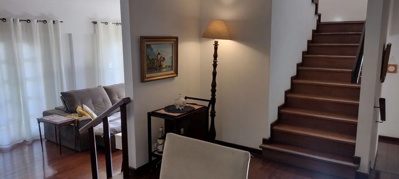 Oportunidade única!!! Casa triplex espaçosa e pertinho do Centro. - Foto 5