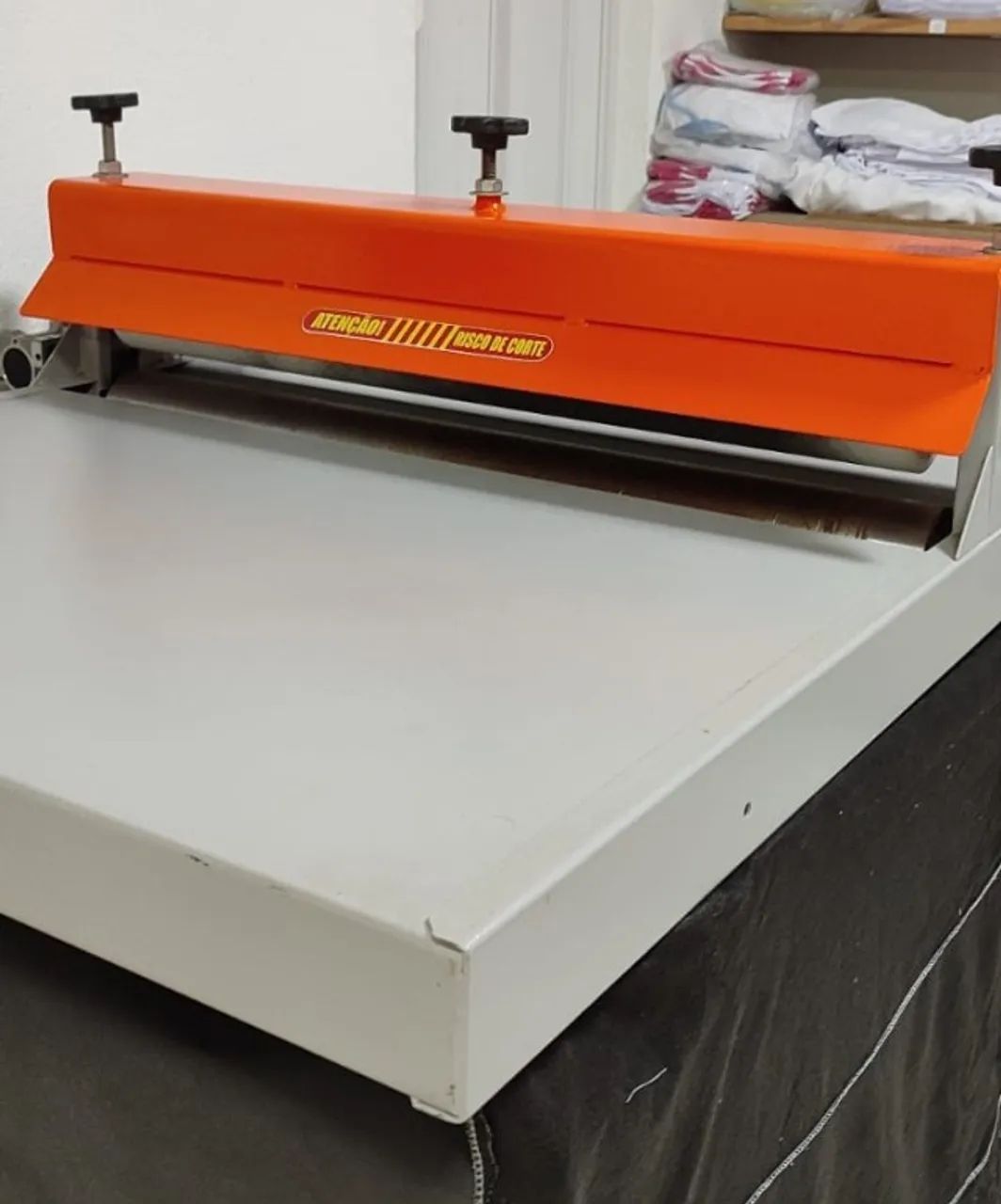 Máquina De Corte E Vinco Elétrica Semi Automática - 80cm - Foto 2