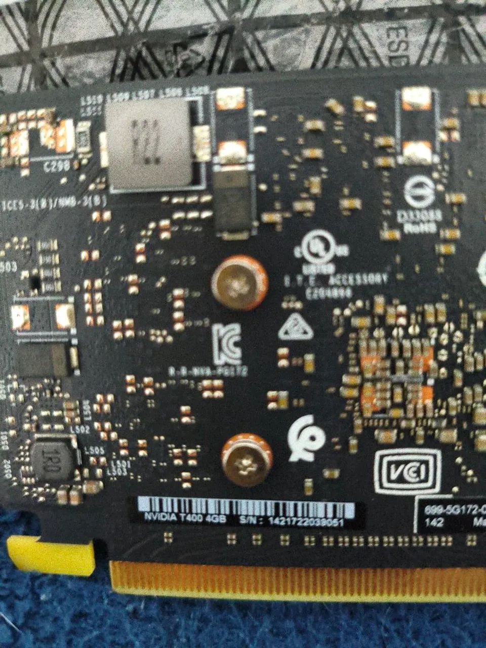GPU NVidia t400 4gb gddr6  - Foto 2