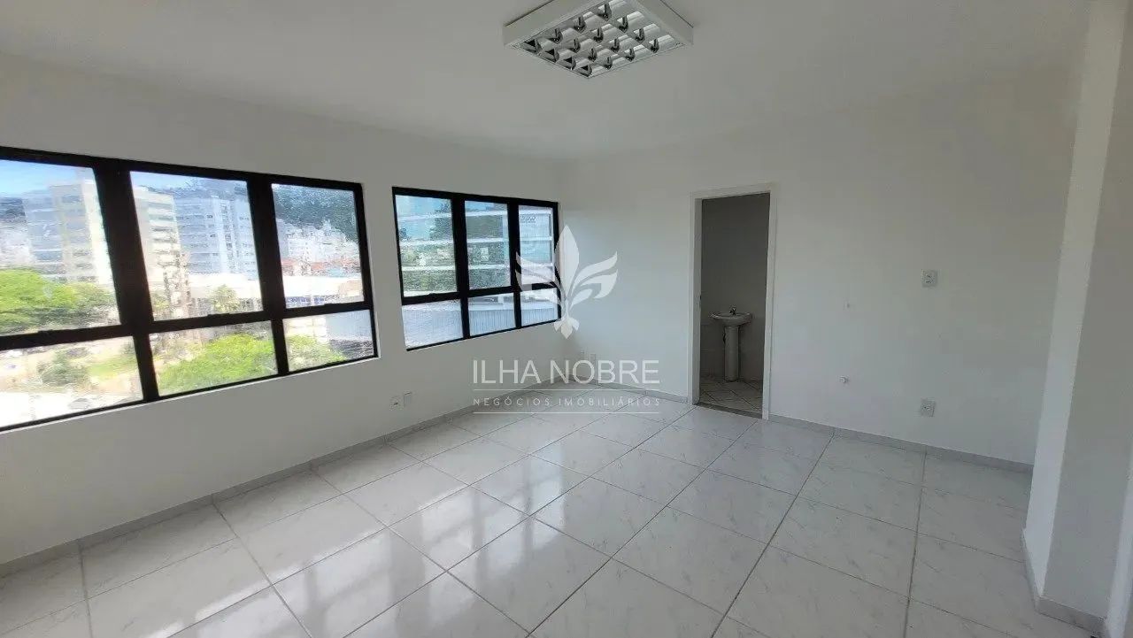 Sala comercial para aluguel no Shopping Trindade próximo à UFSC Florianópolis com 24,70m² - Foto 3