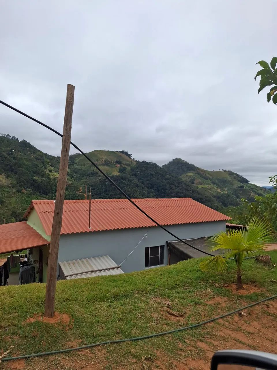 URGENTE LINDA CHÁCARA COM CASA LAJE  
