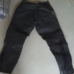 Jaqueta e calça  - Foto 5