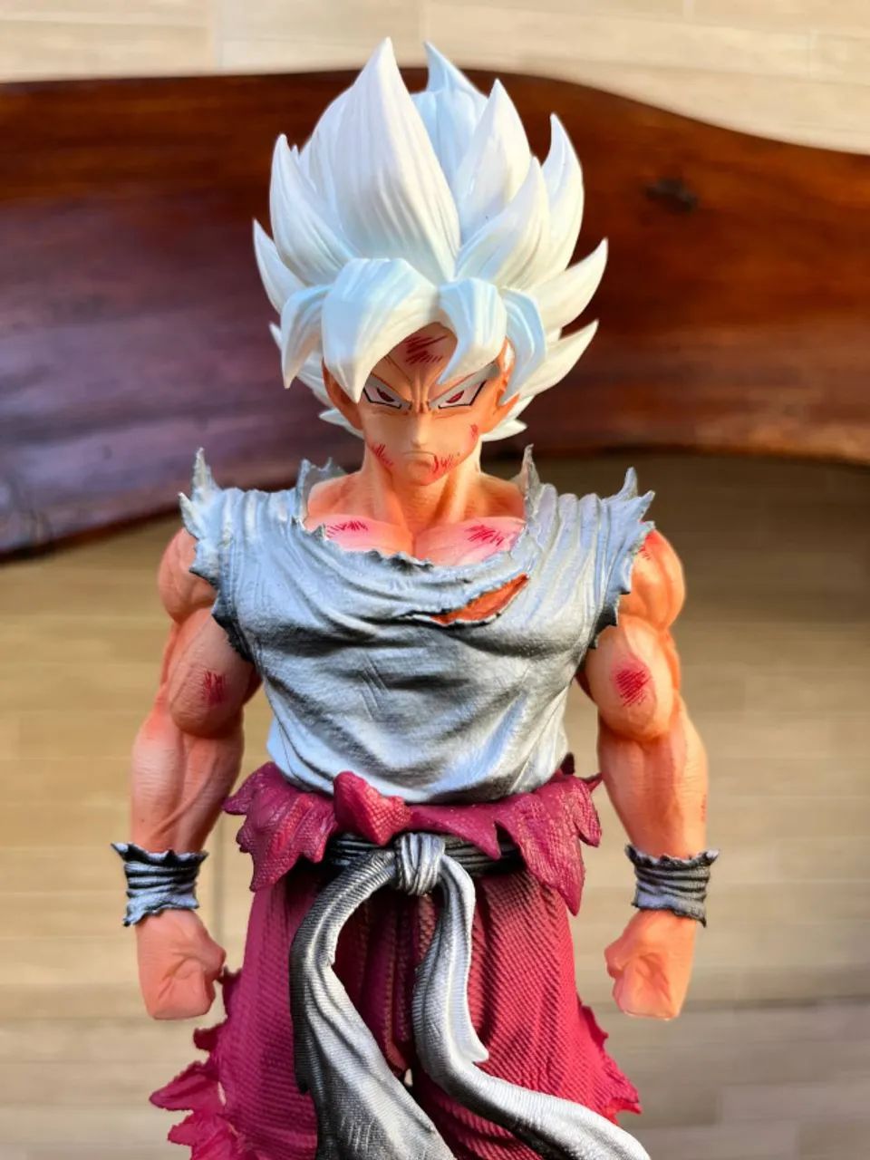 Action Figure Dragon Ball - Goku Instinto Superior 27cm - Foto 2