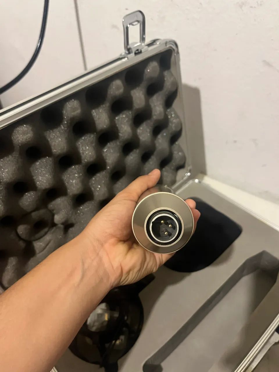 Microfone Behringer  B-2 Pro (Includo Cabo, Filtro para Ruído e Case) - Foto 3