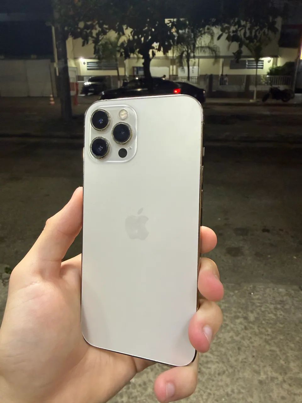 iPhone 12 Pro Max 128GB Dourado