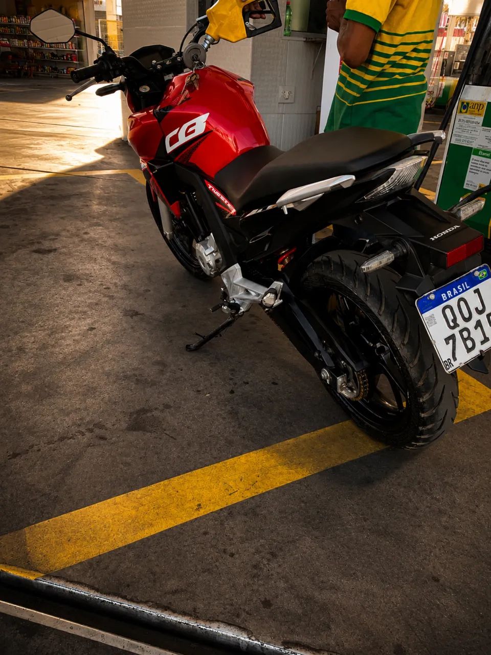CB 250F toda revisada - Foto 3