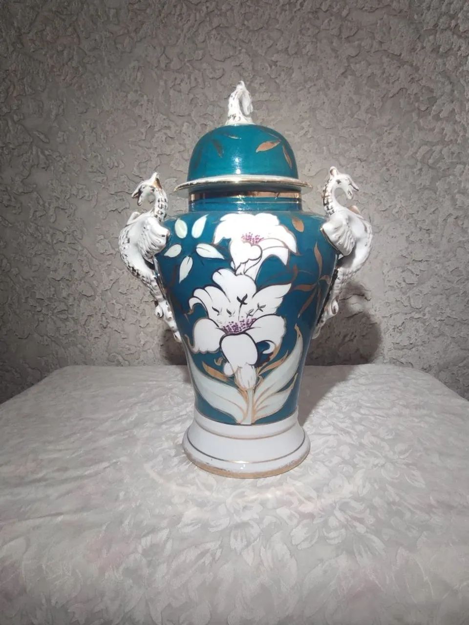 Vaso de porcelana antigo