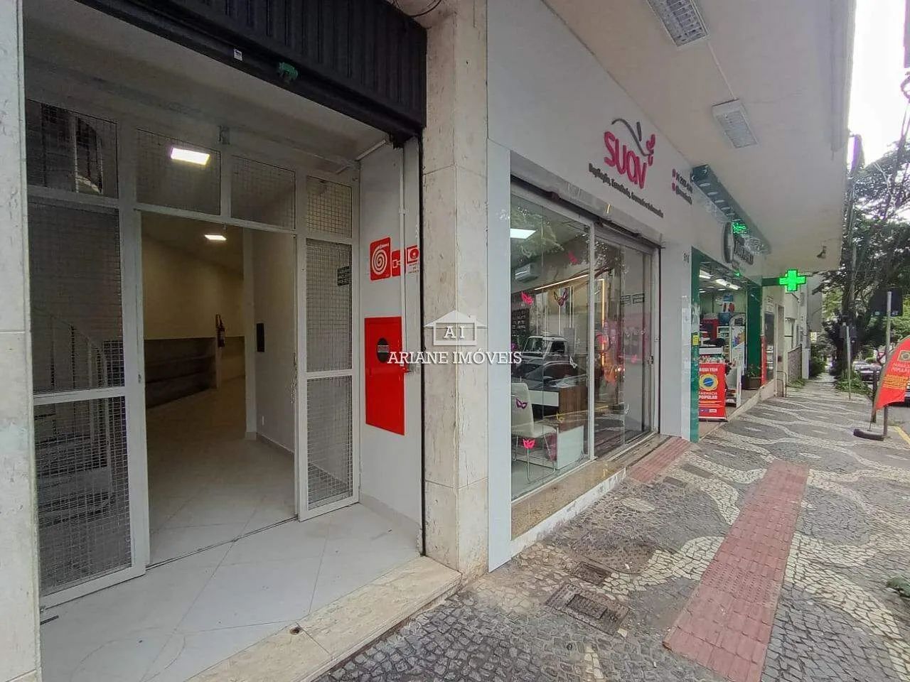 LOJA PARA LOCAÇÃO APROX. 100M² NO SION