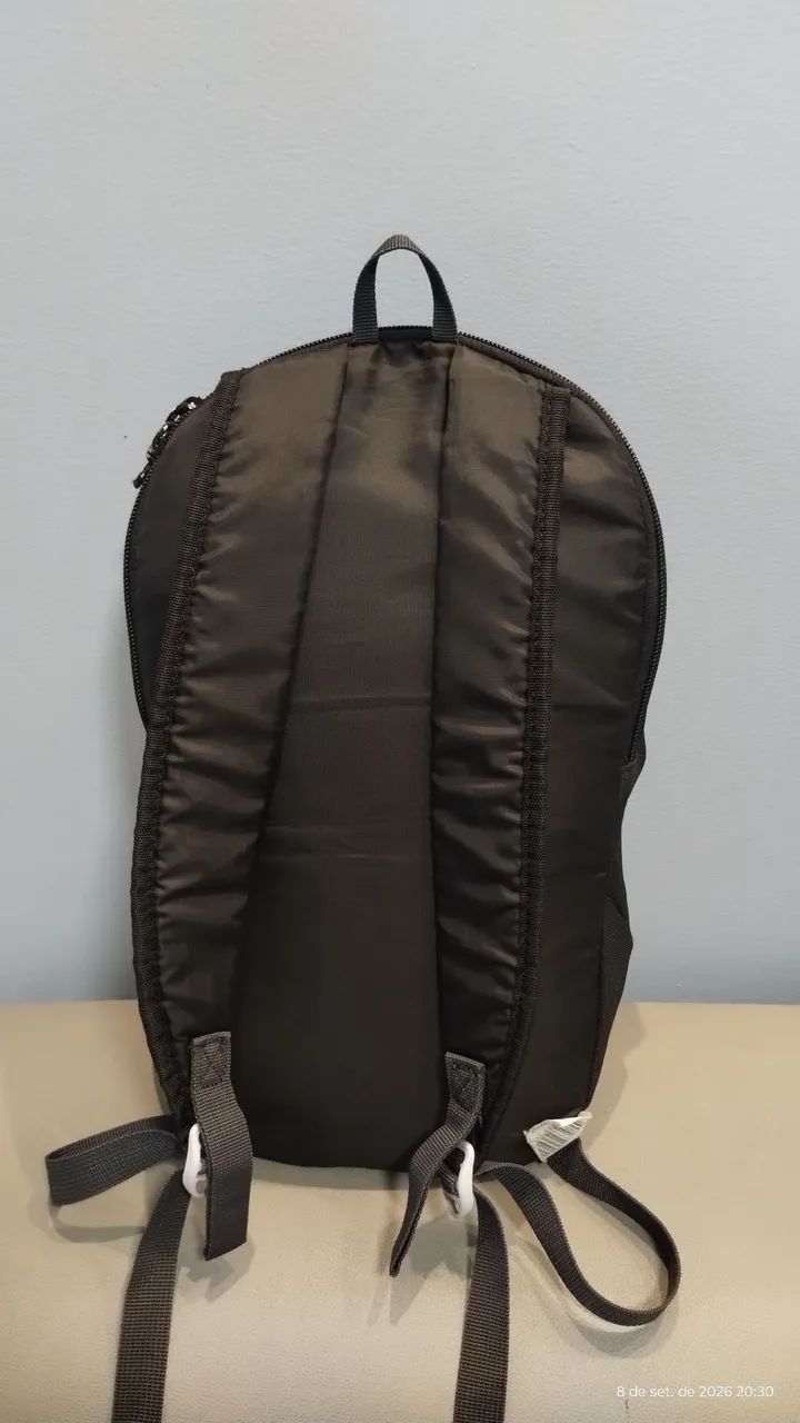 Mochila 10 Litros Quechua  - Foto 2