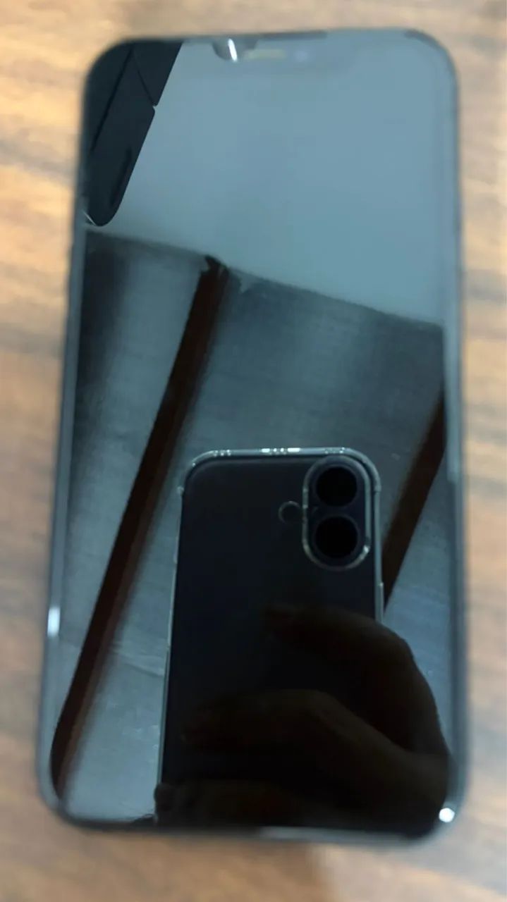 Vende-se iPhone 11, 64gb
