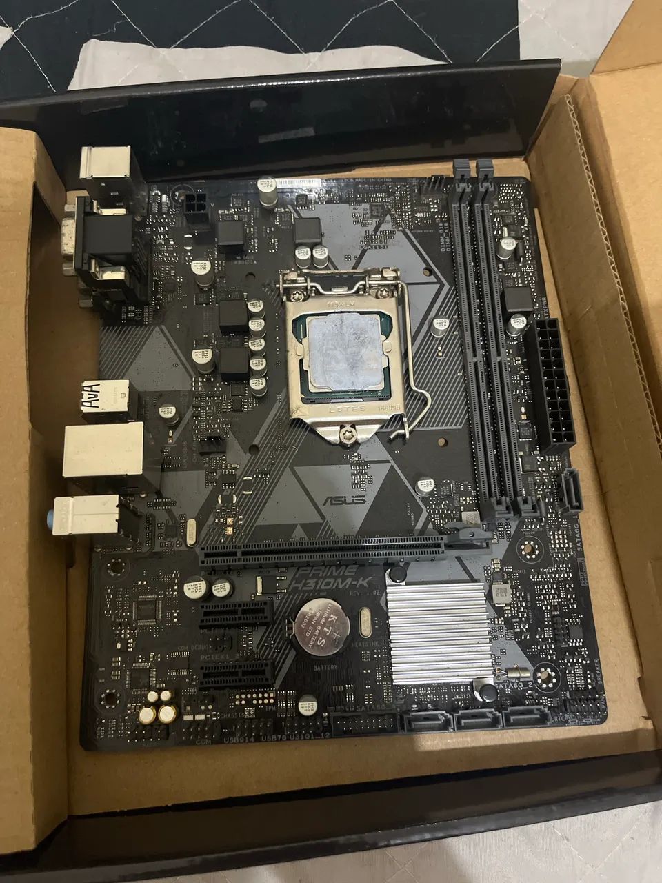 Processador i5 8400 + placa mãe Asus + cooler - Processadores