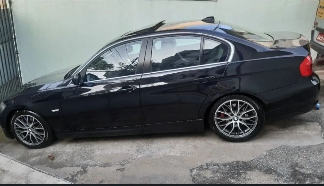 BMW 325I 2009