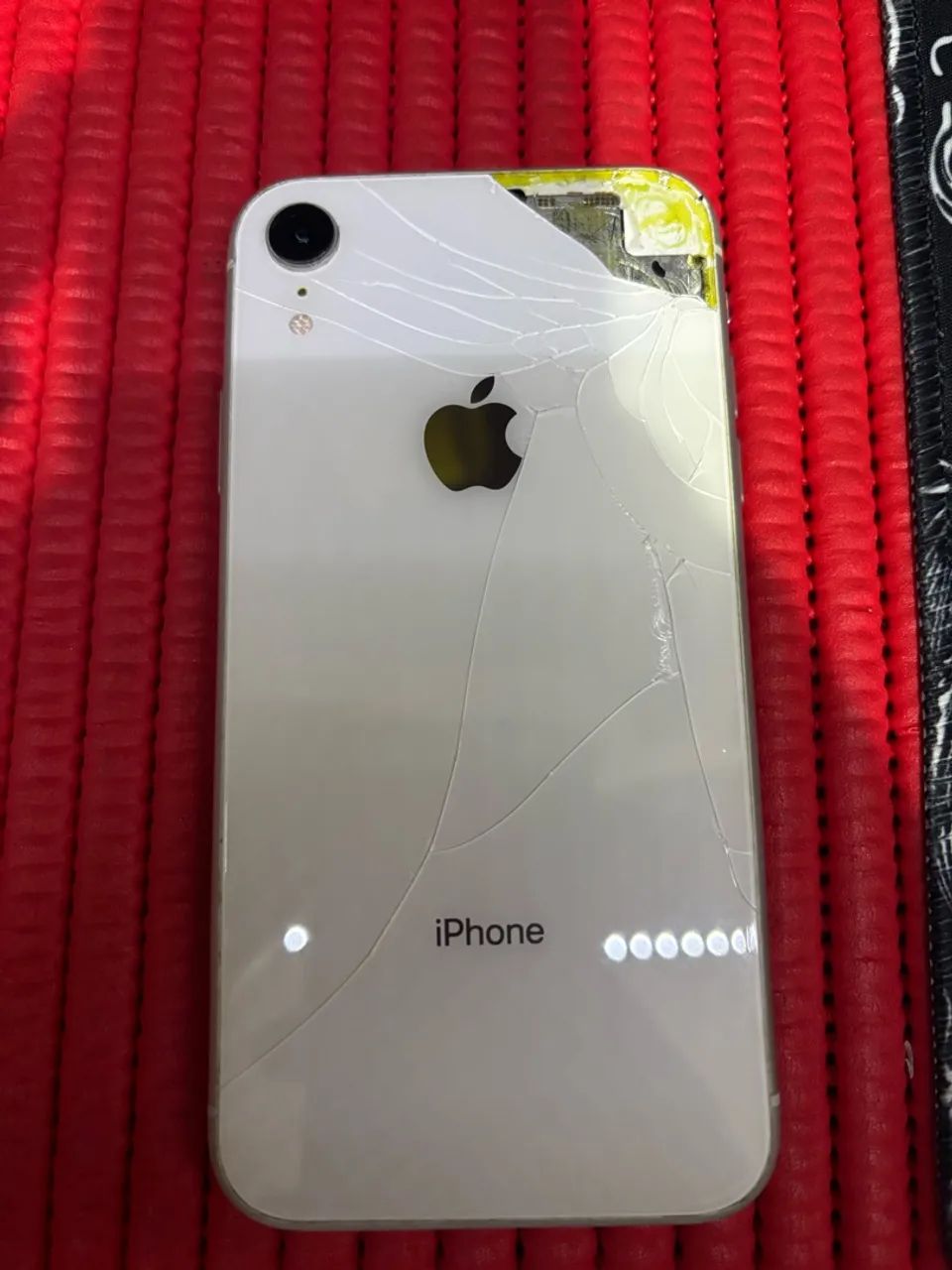 iphone Xr branco 128 gb