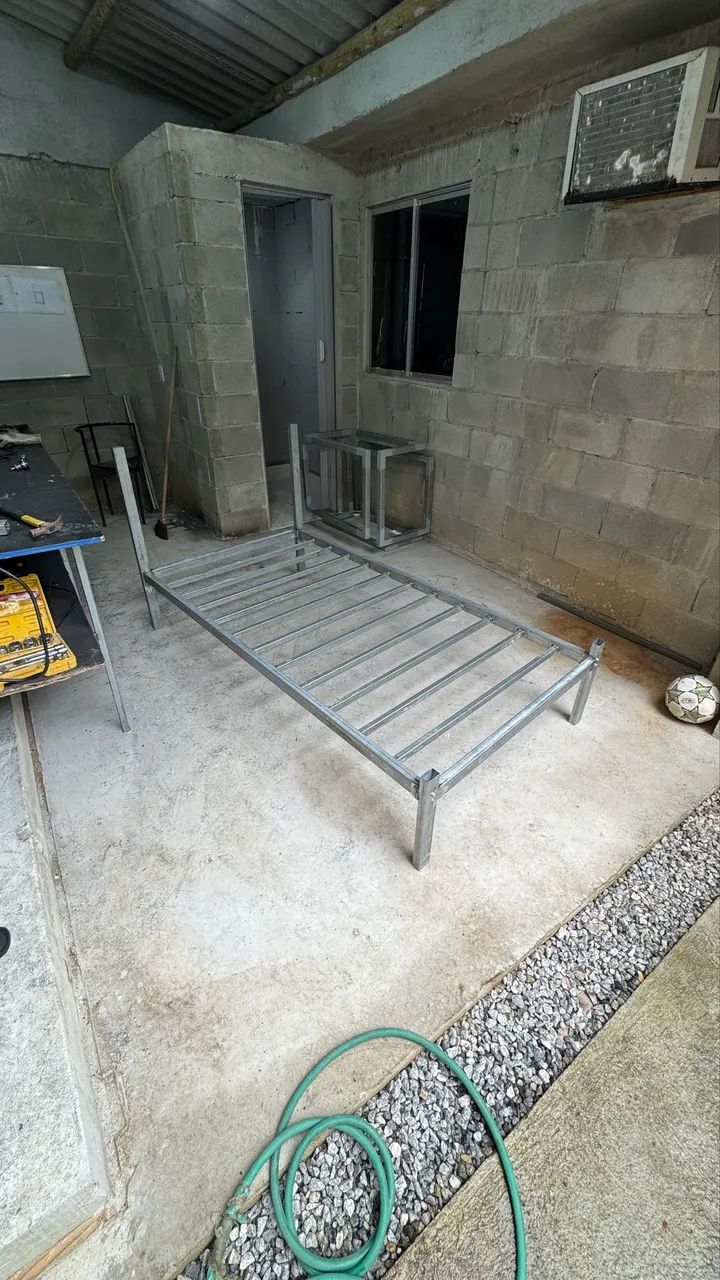 Single Metal Bed Frame with Galvanized Steel Structure494540300192337921