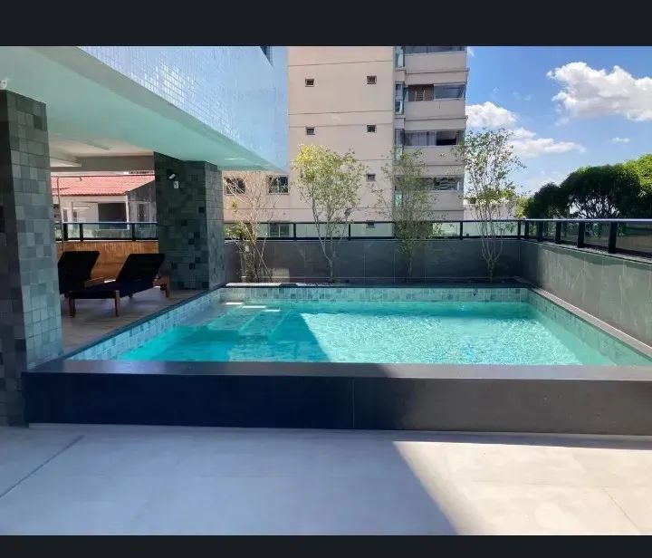 RR Alugo Vogue Residence