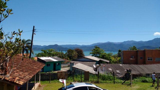Barbada : Casa na Caiacanga, Ribeirão da Ilha, com 3 dormitórios, área de 650m²