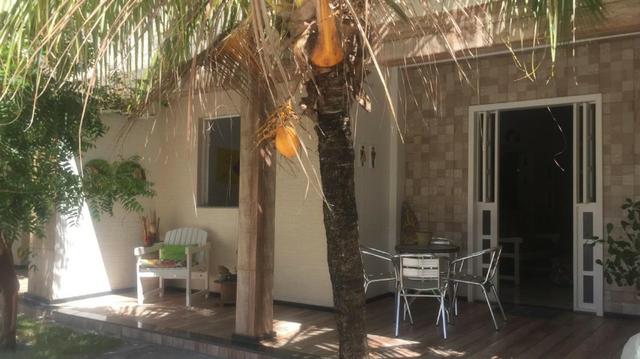Ótimo bangalô a beira mar, aluguel temporada, com 3 quartos, sedo duas suítes - Foto 6