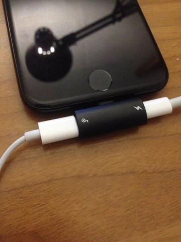Adaptador Lightning fone + carregador iPhone original baseus - Foto 5