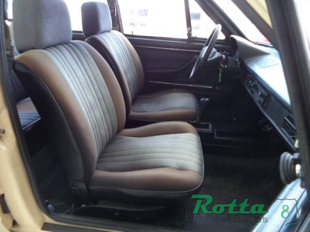 PASSAT LS 1.5-8V 78CV 4 PORTAS (((RARIDADE)))!!! - Foto 12