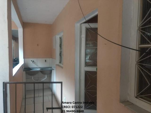 COD 168 - Prédio com 10 casas 1 e 2 qts - em frente Centro Comercial de Cabuçu - NI - Foto 2