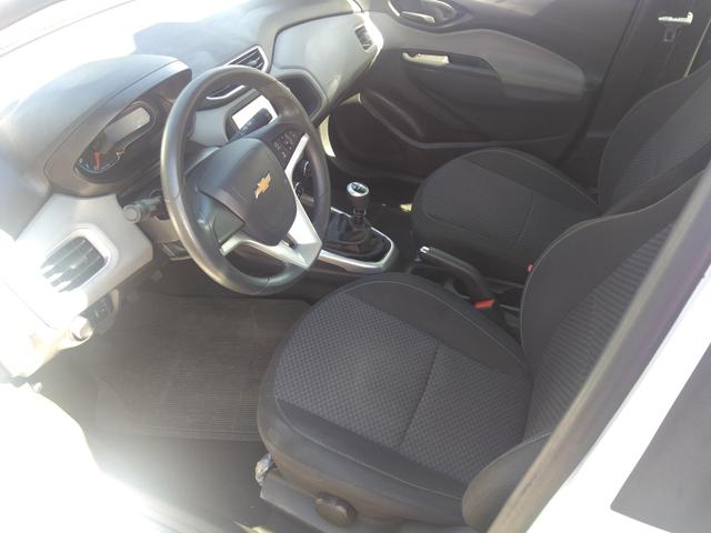 GM Onix LT 1.4 2018 completo com preço de Joy - Foto 5