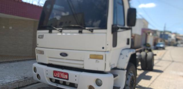 Ford Cargo 4030 - Foto 3