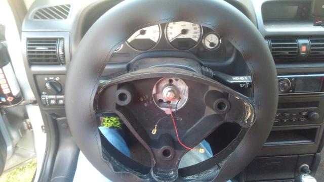 Capa de volante costurada - Foto 2