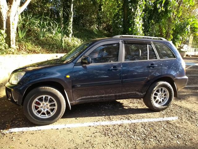 Tiggo 2011 - MUITO NOVO - VENDO TROCO E FINANCIO