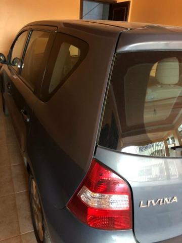 Livina 2010 - Foto 4