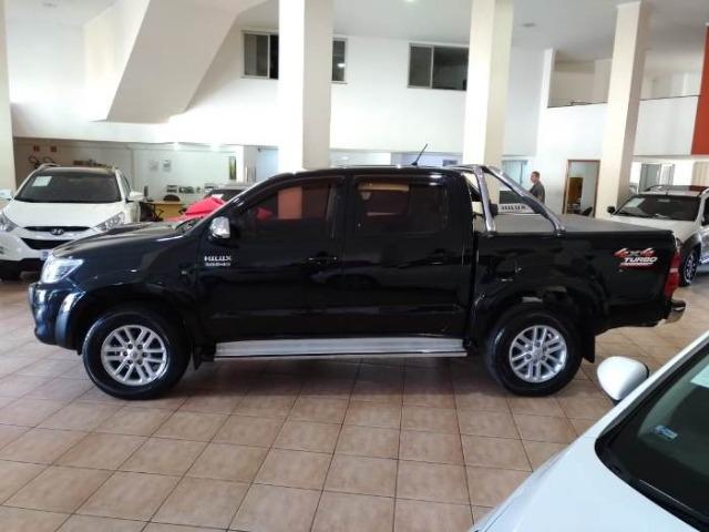 Hilux Cd Srv 4x4 AUT. 2012/13 - Foto 3