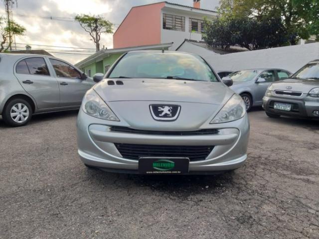 Peugeot 207 2014 1.4 active 8v flex 4p manual