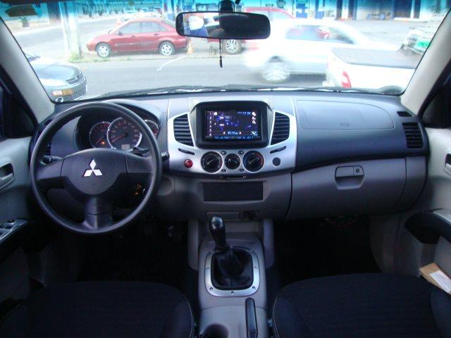 MITSUBISHI L200 TRITON 2013/2014 2.4 HLS 4X2 CD 16V FLEX 4P MANUAL - Foto 11