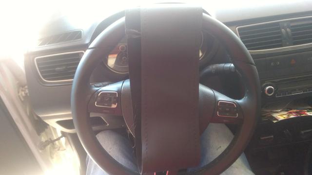 Capa de volante costurada - Foto 5