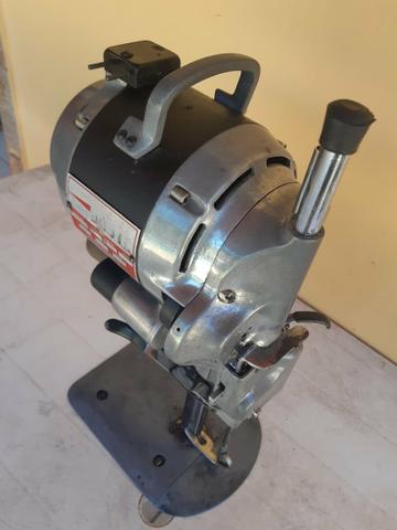 Máquina de corte industrial - Foto 2