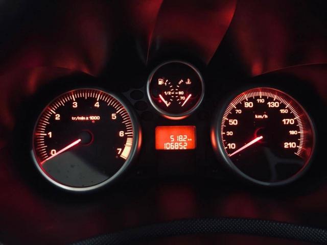 PEUGEOT 207 2010/2010 1.4 XR 8V FLEX 4P MANUAL - Foto 8