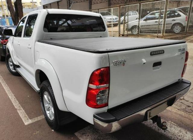 Hilux 2.7 Dupla SRV 4X2 - Foto 7