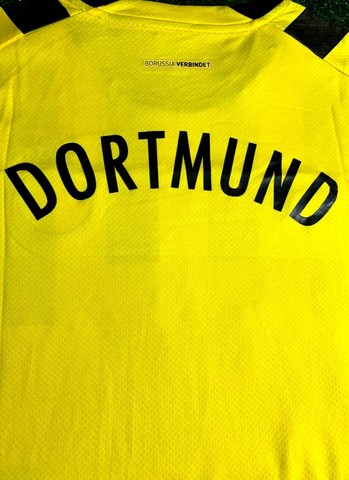 Camisa de Time - Borussia Dortmund - 22/23 - Versão Fã - Foto 6
