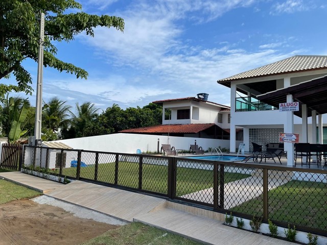 Casa em Serrambi com 05 suítes e piscina privativa 