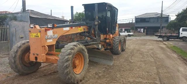 Motoniveladora Case 845B, ano 2013