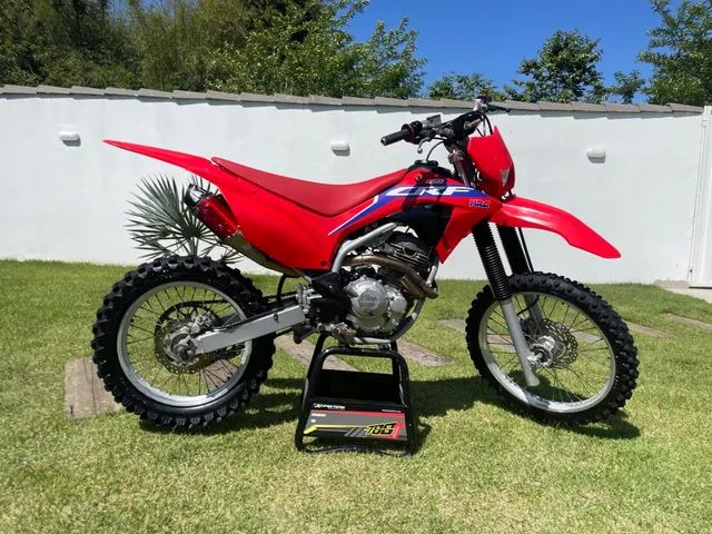 CRF 250L, uma moto de trilha para rodar no asfalto