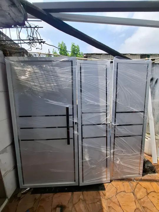 Portas de Alumínio - Novas - Foto 2