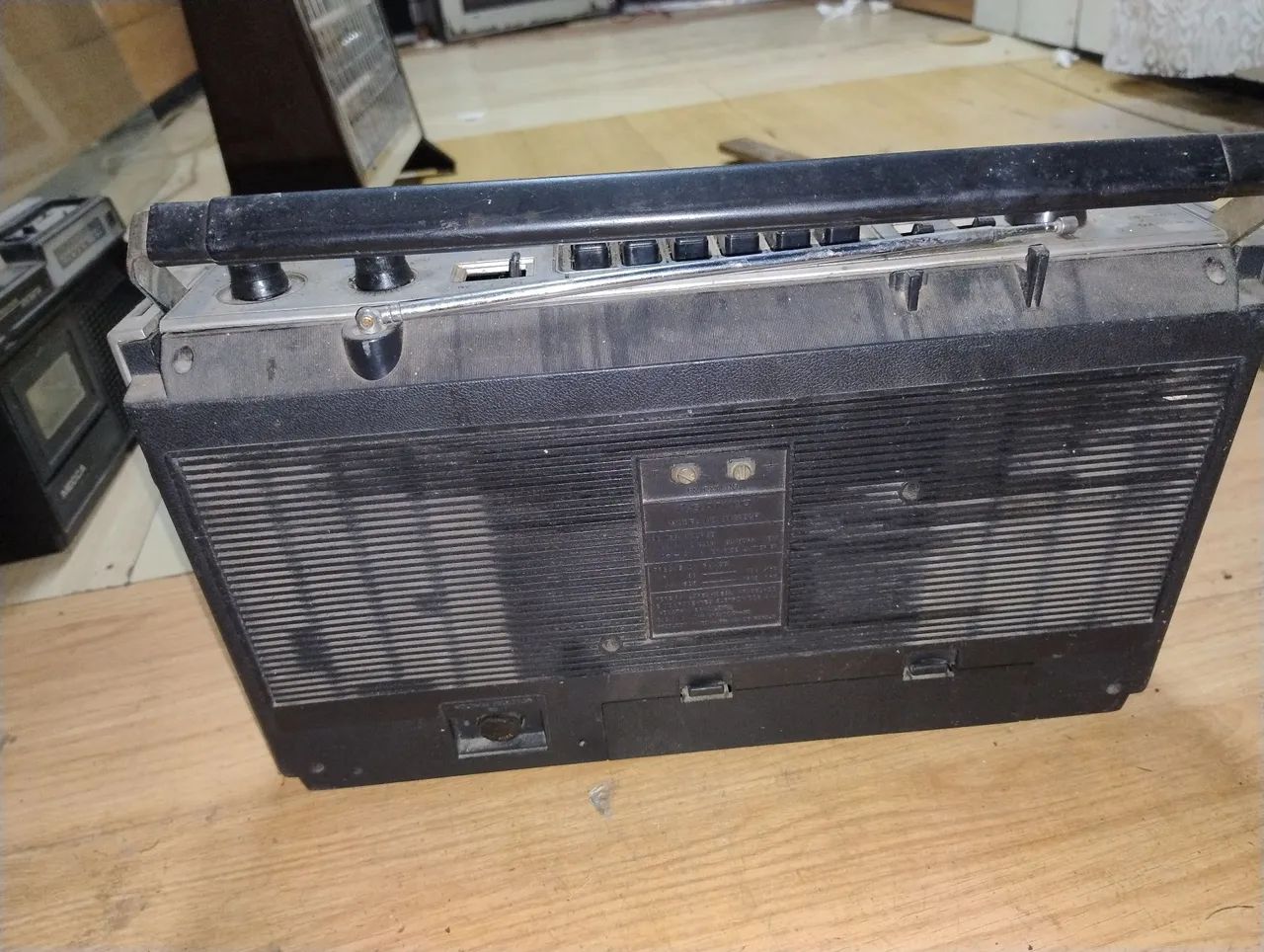 Rádio Gravador Sanyo - Vintage - Ótimo estado - Foto 4