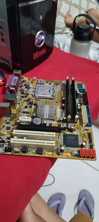 Placa mãe Pegatron