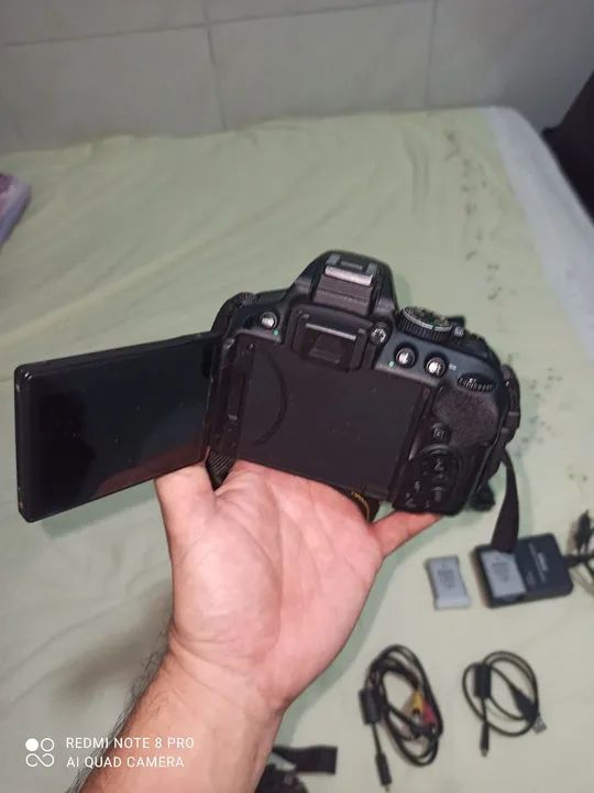 NIKON D5300 Excelente - Foto 2