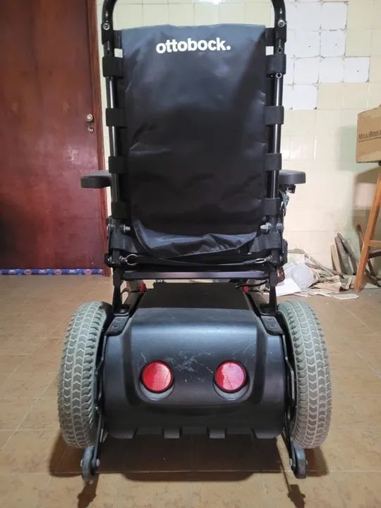 Cadeira de Rodas Elétrica B400 Ottobock