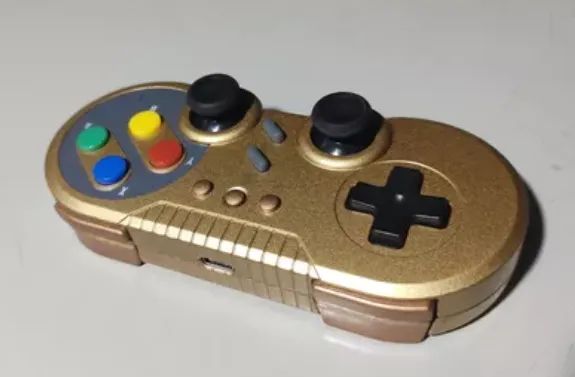 Controle Nintendo Switch Dourado Gamepad Novo modelo Super Nintendo - Foto 2