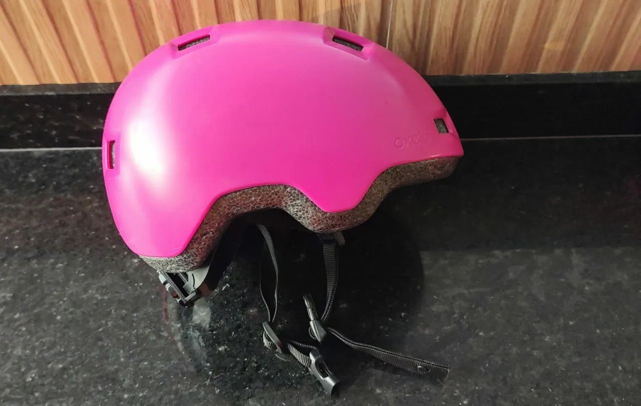 Capacete + kit de proteção OXELO infantil (NOVO) - Foto 2