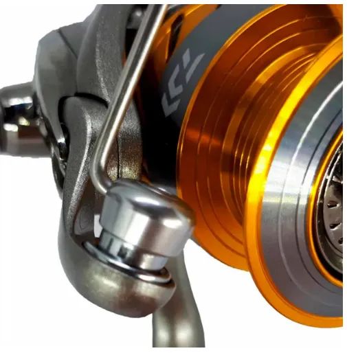 Molinete Daiwa Revros - 7 + 1 Rolamentos - Foto 5