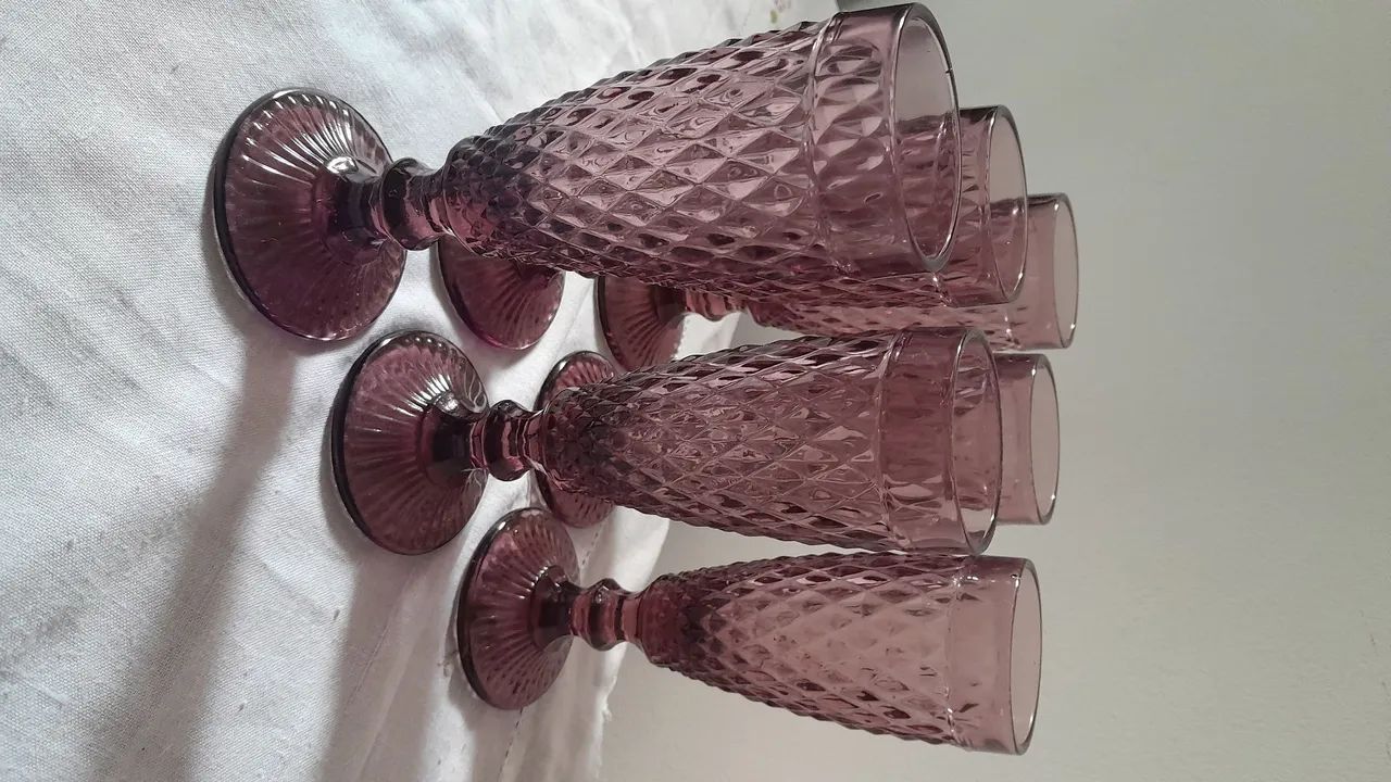 Jogo de taças para espumante - 6 peças - cor roxa - Foto 3