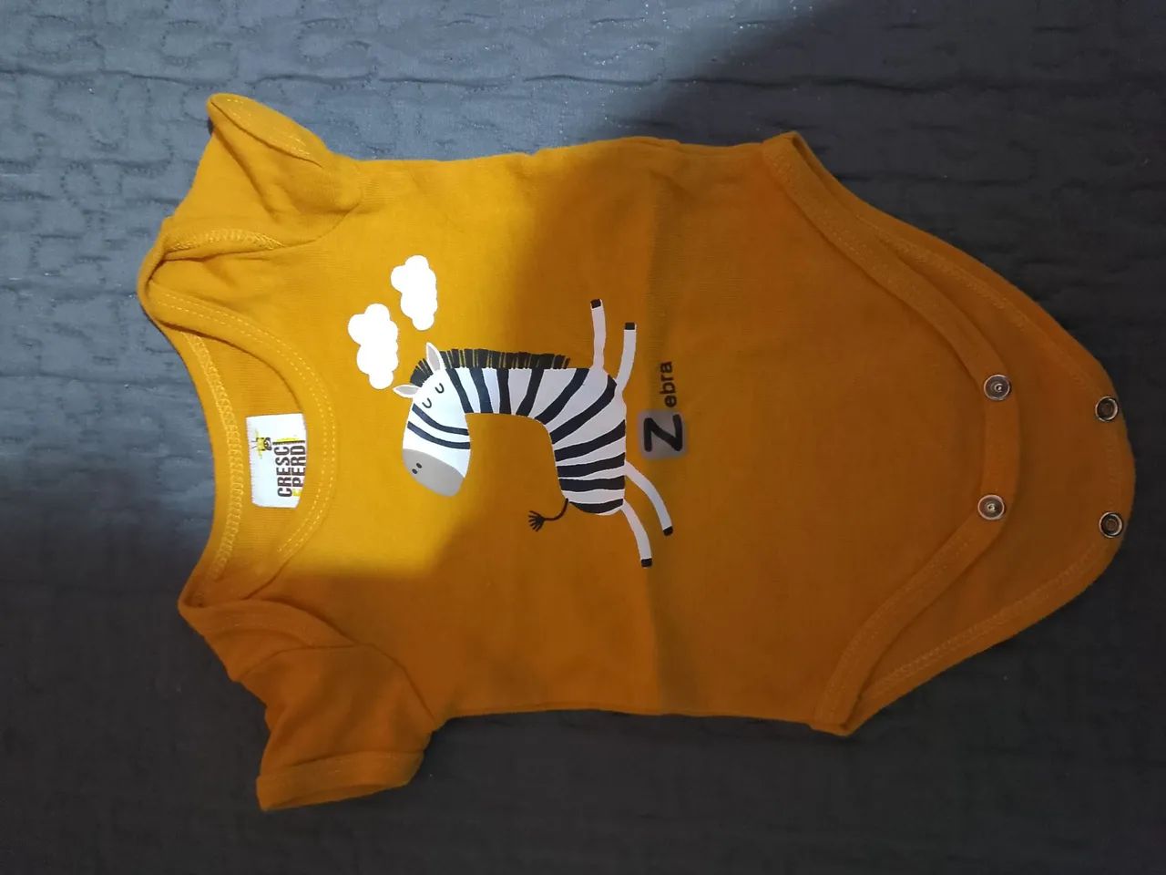 Conjunto Bebê - Camiseta e Shorts - Tamanho P - Foto 3